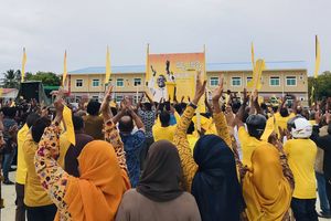 ނަޝީދު ވައުދުވެވަޑައިގެންނެވީ މުޅި އައްޑޫގެ އިގްތިސާދު ދިރުވުމަށް