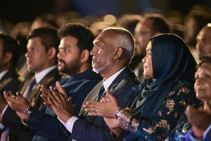 "މިސަރުކާރުގަ ތިބީ ހަނިމާދޫ އެއާޕޯޓާގުޅޭ ދޮގު ފެތުރި މީހުން"