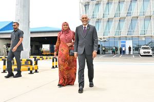 ނުރަސްމީ ދަތުރަށް ފަހު ރައީސްގެ ދެކަނބަލުން ރާއްޖެ ވަޑައިގެންފި