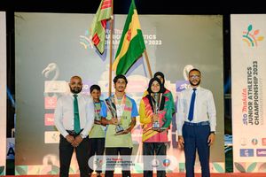 އެންމެ މޮޅު ދެ އެތުލީޓުންނަށް ހޮވުނީ ނާހިލް އާއި އަހުނާ