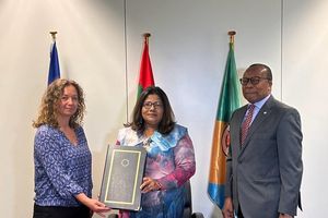 Samoa Agreement signed with reservations