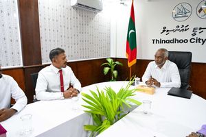 LGA suspends Thinadhoo mayor and his deputy