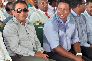 "ޑޮލަރު ގަތުމުގެ މުއާމަލާތް ޔާމީނަށް ހަމަޖައްސައިދިނީ އަޅުގަނޑު"