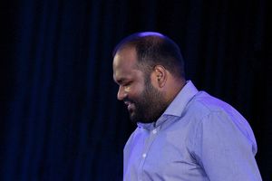 އަލީ ވަހީދު އަތުލުމަށް ފުލުހުންގެ އެހީތެރިކަމަށް އެދެނީ 