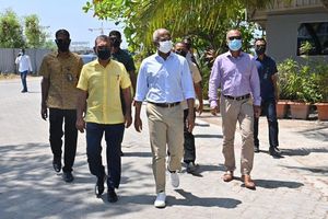 ރާޝިދުގެ ކެމްޕޭނަށް ދެ ރައީސުން ކޮމަންޑޫއަށް ވަޑައިގެންފި