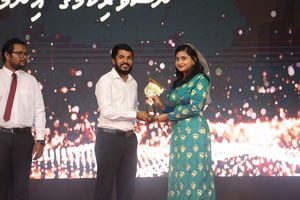 ކުޅިވަރު ދާއިރާއިން ނޫސްވެރިކަމުގެ އެވޯޑް އައްޒާމަށް