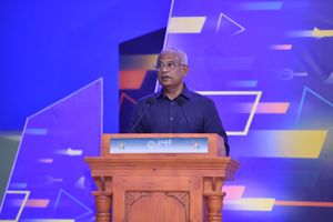 ޒުވާނުން ވަޒީފާގެ ފުރުސަތުތަކުގެ ބޭނުންހިފަން އެބަ ޖެހޭ: ރައީސް