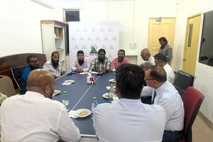 އިންތިހާބާ ގުޅޭ ގޮތުން ސަލަފުން ޕީޕީއެމްއާއެކު މަޝްވަރާކޮށްފި