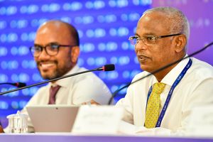 ރައީސް ސޯލިހުގެ މާލީ ސިޔާސަތު ބައްޓަންކުރި ގޮތް އަމީރުގެ ގަލަމުން