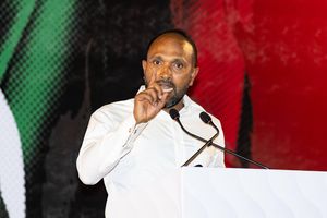 2.4 ބިލިއަން ރުފިޔާ ޗާޕު ކުރުމަކީ ބޮޑު ކުށެއް!