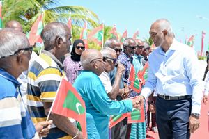 ރަކީދޫ ރައްޔިތުން އެހެން ރަށަކަށް ބަދަލުކުރަން ކައުންސިލުން ނޭދޭ