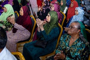 އުރީދޫއިން ގްރޯ ވިތު އުރީދޫ ސެޝަނެއް އިސްރަށްވެހިންގެ ނާދީގައި ބާއްވައިފި