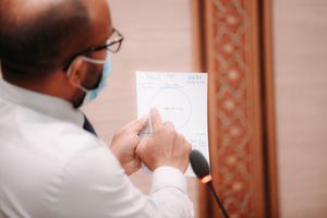 ސުކޫކު ވިއްކައިގެން 190 މިލިއަން ޑޮލަރުގެ ދަރަނި އަނބުރާ ދައްކައިފި