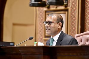 މަޖިލީހުގެ ރިޔާސަތާ ނަޝީދު ހަވާލުވެވަޑައިގެންފި 