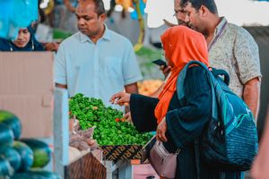 ބާޒާރުގައި ތަކެތީގެ އަގު ދަށަށް، ކުރުނބާ ވަރަށް މަދުވެއްޖެ