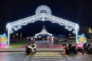 City council lights up Male' for Eid