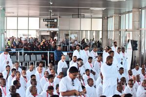 ފުރަތަމަ ގްރޫޕުގައި 298 މީހަކު ހައްޖަށް ފުރައިފި