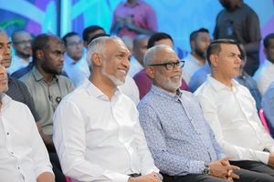 އަޅުގަނޑުމެންނާ އެކު ރައްޔިތުން ތިބިހާ ދުވަހަކު ބަދަލުހިފުމުގެ ރޫހެއް ނުފެންނާނެ: ރައީސް
