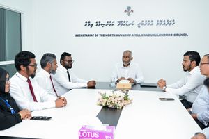 ސްކޫލަށް ވާރޭވެހޭ މައްސަލަ ހައްލު ނުވާތީ ރައީސްއަށް ޝަކުވާ