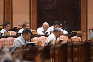 Bill on postponing parliamentary polls reapproved 