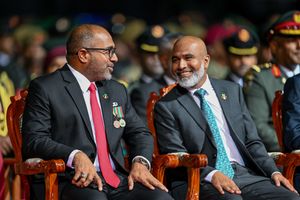 މިނިސްޓަރު އިހުސާން މާދަމާ މަޖިލީހަށް ހާޒިރު ކުރަނީ 