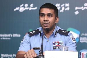 ފައިރޫޝް ރިޓަޔާކުރިއިރު ތުހުމަތުތަކަށް ރިއާޔަތްނުކުރޭ
