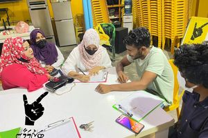 ބަރުލަމާނީ ޕެޓިޝަނަށް 50،000 ސޮއި ލިބިއްޖެކަމަށް ބުނެފި