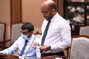 ކުރީ ސަރުކާރުން ހިންގި މަޝްރޫއުތައް ތަހުގީގުކުރަން ގޮވާލައްވައިފި