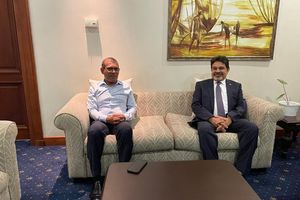 ރަނިލްގެ ދައުވަތަކަށް ނަޝީދު ލަންކާގައި