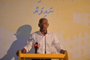 ސަރުކާރުގެ ކެންޑިޑޭޓުން ގާނޫނަށް ބެލުމެއް ނެތި ހަމައެކަނި ކުރާނީ މުއިއްޒު ބުނާ ކަންކަން: ސޯލިހު 