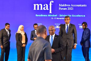 ޗާޓާޑް އެކައުންޓެންޓުން ތަމްރީނު ކުރުމަށް 200 ސްކޮލާޝިޕް