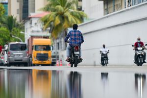 މާލޭގެ ބައެއް ސަރަހައްދުތަކުން ކަރަންޓު ކެނޑިއްޖެ