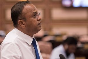 ހަމަލާއާ ގުޅޭ ގޮތުން ނަޝީދުގެ ތުހުމަތުތަކެއް އަނދުންއަށް