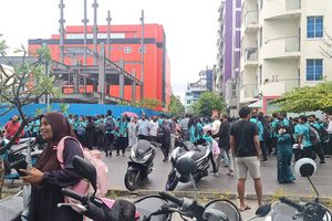 ރެހެންދި ސްކޫލުގައި އަލިފާނުގެ ހާދިސާއެއް!