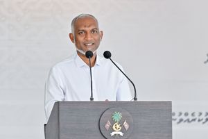 ގުޅީފަޅުގެ ނުހިއްކާ ބަޔަށް ބަދަލުކުރި ގޯތިތައް ހިއްކި ބައިން ދެނީ