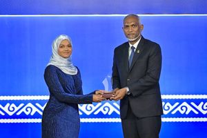 އޭ ލެވެލް އިމްތިހާނުން ވަނަތަކަށް އައި ދަރިވަރުންނަށް އިނާމު ދީފި
