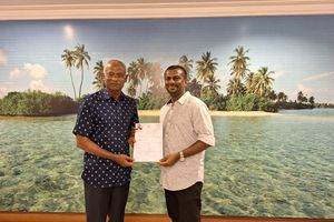 ހައި ރައިޒް އިއްސެ އެމްޑީޕީއާ ގުޅިއްޖެ