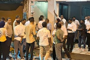 ވަގުތީ ޗެއާ ހޮވަން ބޭއްވި ޖަލްސާގެ ނިޒާމު ގެއްލިގެން ހުއްޓާލައިފި