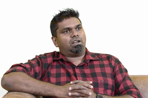 ރަނޭ، ރަނޭއަކަށް ހެދީ ވޮލީން، ބޭނުންވަނީ އޭގެ އަގު އަގުއަދާކުރަން