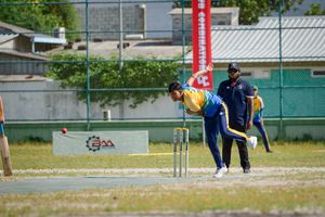 ސޮނޭވާފުށްޓަށް މޮޅެއް، އަމިއްލަގެ ރަނގަޅު ފެށުން ކުރިއަށް