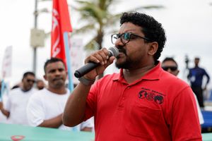 "މަސައްކަތްތެރިންނަށް ހަޅުތާލުތަކަށް ގާނޫނަކުން ހުރަހެއް ނޭޅޭނެ"