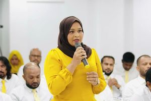 މުޒާހަރާއާ ގުޅިގެން ޒާޔާ ފުލުހަށް ހާޒިރުވާން އަންގައިފި