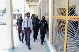 މުޖްތަމައަށް ހިދުމަތް ކުރަން ނެރުމުގެ އަދަބު ތަންފީޒުކުރަނީ