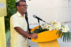 ވެރިޔެއްގެ ތައްޕާހުން ވަޒީފާ ހޯދައިގެން ދިރިއުޅޭ ގޮތަށް ވޯޓު ނުދޭން ނަޝީދުގެ އާދޭސް