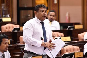 ބޮންޑެ ގޮވައިލެއްވީ މަސް ގަންނަން "ހޯކޯމާރު" ބޯޓުތައް ގެންނަން