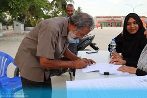  ހޯނޑެއްދޫ ކޯލްޑް ސްޓޯރޭޖު މައްސަލާގައި ޕެޓިޝަނެއްގައި ސޮއިކުރަނީ