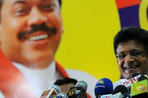 ސްރީލަންކާގެ ހަކަތައާ ބެހޭ މިނިސްޓަރު މަގާމުން ވަކިކޮށްފި
