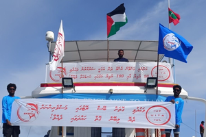Fishermen protest over non-payment and long-lining