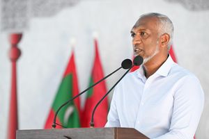އެއް މަސް ތެރޭ ހުރިހާ ކައުންސިލްތަކާ ބައްދަލުކުރާނަން: ރައީސް