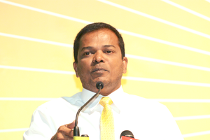ނިޒާރު މަސައްކަތް ފައްޓަވައިފި، އިސްކަން ދެއްވާނީ އައްޑޫގެ އިގްތިސޯދު އާރާސްތުކުރަން